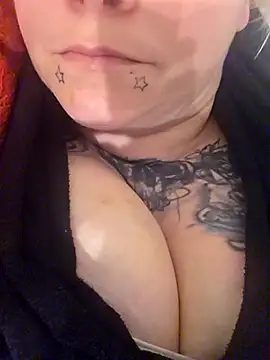 LaRuskaAurora online show from January 7, 7:50 pm