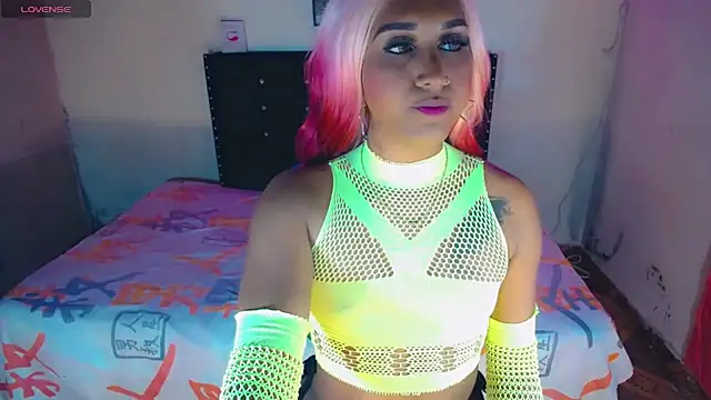 AlondraGill 11 online show from May 13, 3:23 am