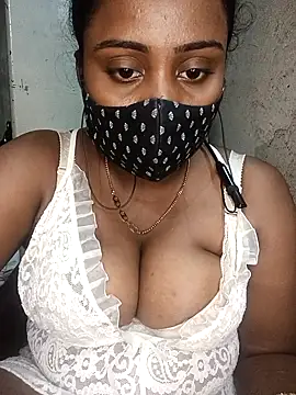 Hotty Nishaa online show from March 30, 11:59 pm