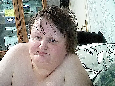 nataly4560 online show from June 18, 9:30 pm