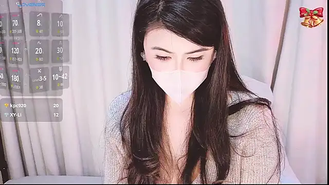 1-Emma-1 online show from May 15, 11:29 pm