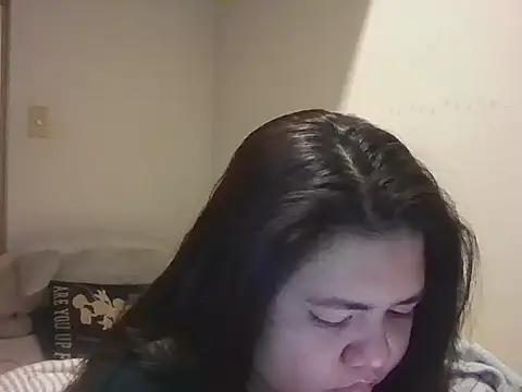 Allie 143 online show from January 6, 8:51 am