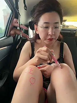 Jingjingxiang-520 online show from May 26, 6:13 am