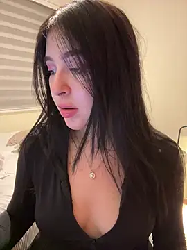evelynrosess1 online show from May 27, 4:42 am