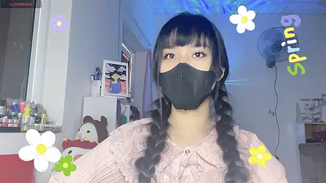 Tieu-May online show from May 5, 9:23 am