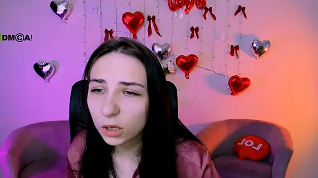 sweetie chloe  online show from February 26, 9:52 am