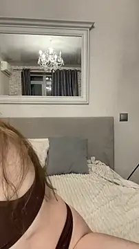 cuteeyesbaby online show from April 5, 4:17 pm