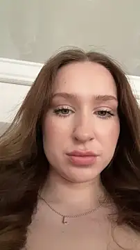 cuteeyesbaby online show from April 10, 9:48 am