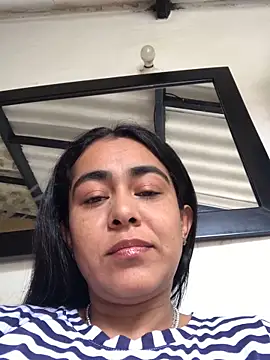 Julieth-Grey online show from January 5, 7:17 pm