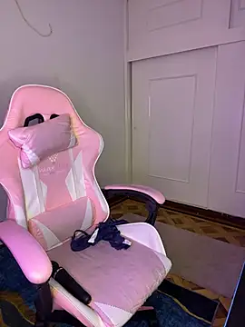 Baby Meli online show from May 7, 3:22 am