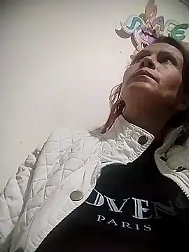 cintia love online show from February 15, 1:41 am