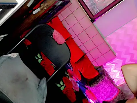 BEYBIDOMME online show from April 28, 5:11 am