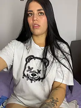 sophyy white online show from May 21, 11:35 pm