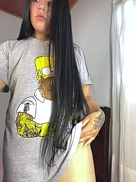 sophyy white online show from March 25, 10:45 pm