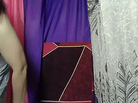 prettymomma24xx online show from May 16, 12:02 am