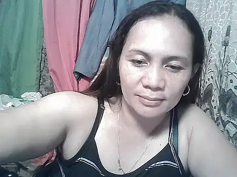 prettymomma24xx online show from March 29, 1:32 pm