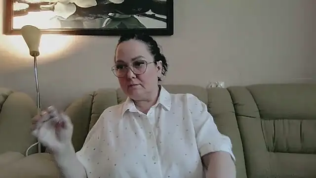 infinity loveliness online show from May 21, 6:44 am