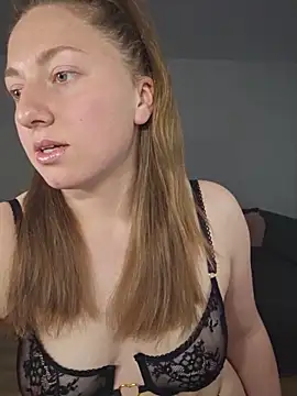 KittyAda1212 online show from May 20, 6:27 pm
