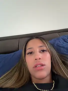 vicky bass  online show from May 8, 9:27 pm