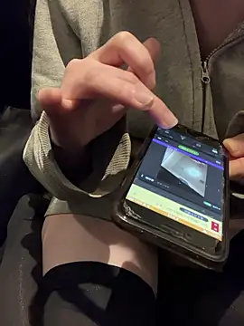 pon05240 online show from March 21, 9:53 pm