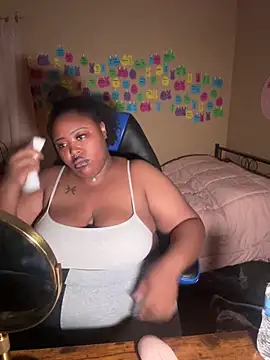 Chocolatebunnyxx96 online show from May 26, 1:16 am