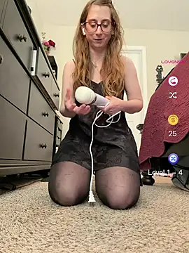 Elenore hoesevelt online show from May 4, 5:17 pm