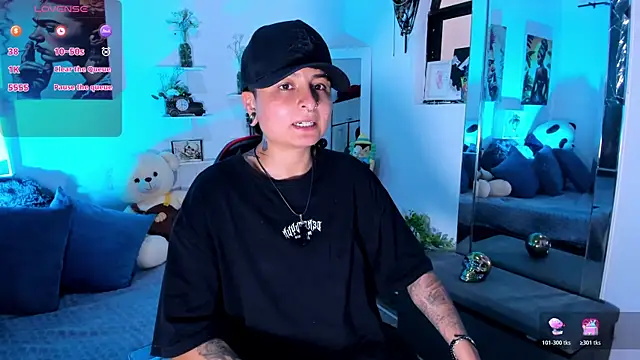 Zury Ramirez online show from January 8, 7:07 pm