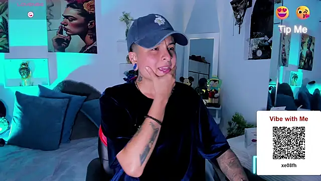 Zury Ramirez online show from January 15, 8:48 pm