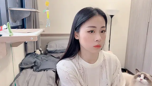 BabyOneDaily online show from February 1, 1:04 am