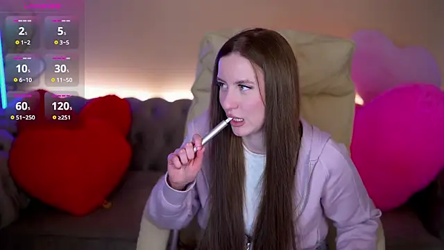 AlexaFleur online show from February 18, 1:54 pm