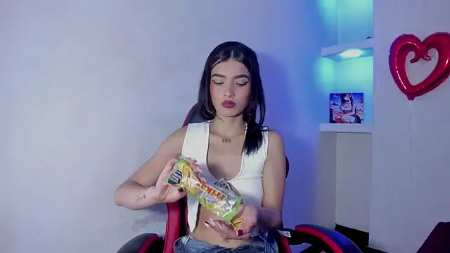 honeyluxe  online show from May 13, 4:07 am