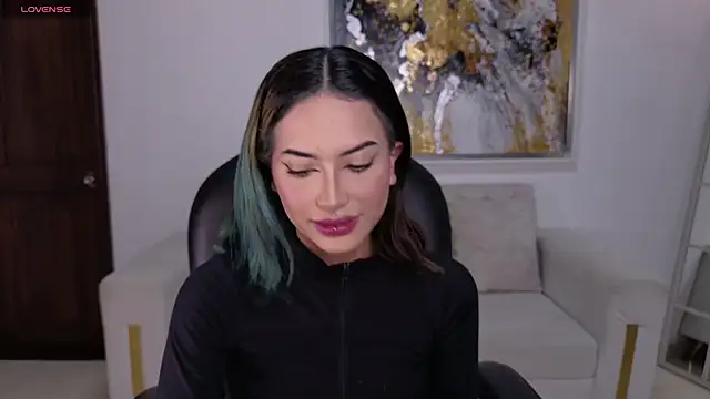 KayraLanne online show from May 7, 4:06 am
