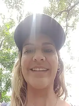 Monita Med online show from May 12, 6:03 pm