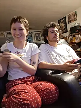 SugarNCinnamon online show from May 15, 11:51 pm