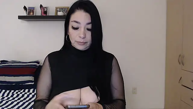 Melissaloves80 online show from May 20, 2:41 am