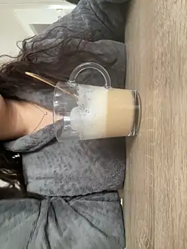 Therealbaddie666 online show from January 6, 1:15 pm