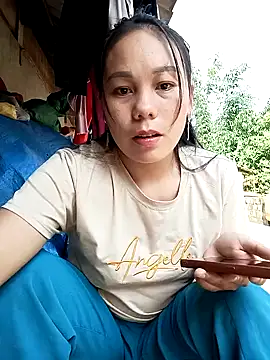 vanvan005 online show from May 16, 12:13 am