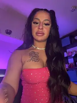 sweetxlayla online show from April 13, 6:52 pm