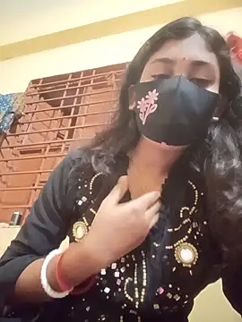 queenneha69 online show from May 22, 5:44 pm