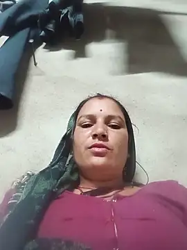 Hot hiuj online show from May 20, 10:07 pm