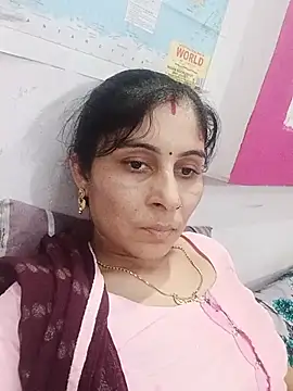 Hot ree85 online show from May 25, 1:54 pm