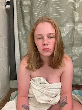 gingerslutt online show from June 20, 1:53 am