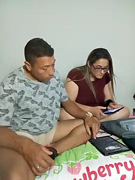 natalliecoopers online show from February 3, 1:27 am