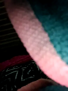 Jan 692 online show from April 9, 5:18 pm