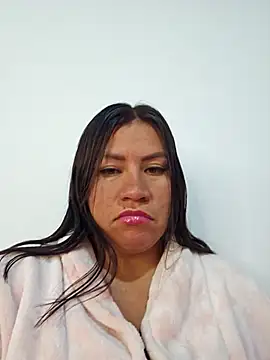 emilysofy online show from January 6, 9:40 pm