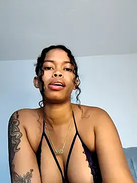shenna brunette online show from May 10, 2:35 am