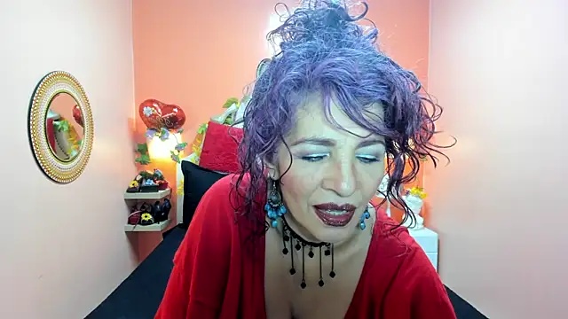 Dalila Najjar  online show from May 17, 2:49 pm