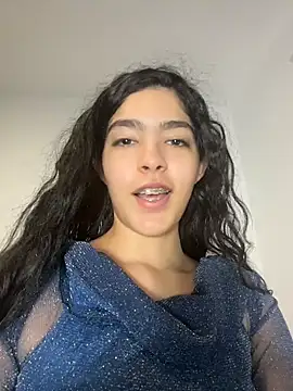 dani bela online show from May 18, 10:27 pm