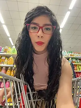 dani bela online show from April 11, 11:30 pm