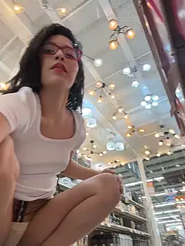 dani bela online show from May 22, 9:46 pm
